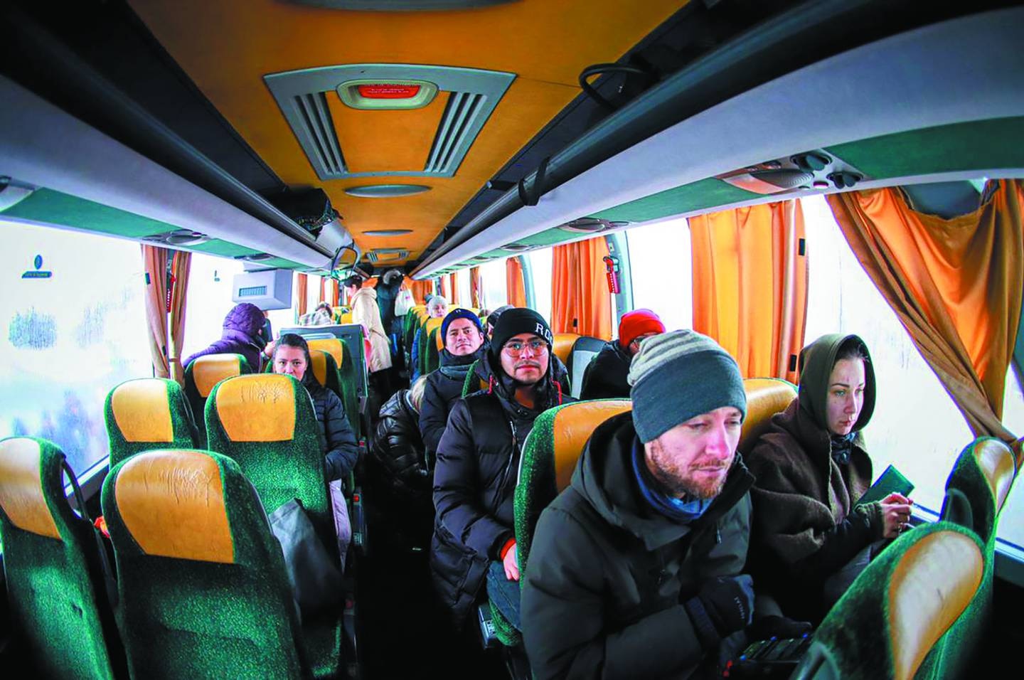 Avión repatriará este jueves a 40 mexicanos que huyeron de Ucrania