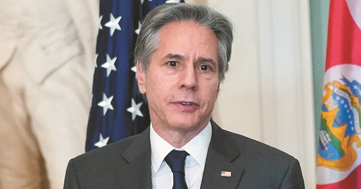 Putin, irresponsable por su retórica nuclear: Blinken