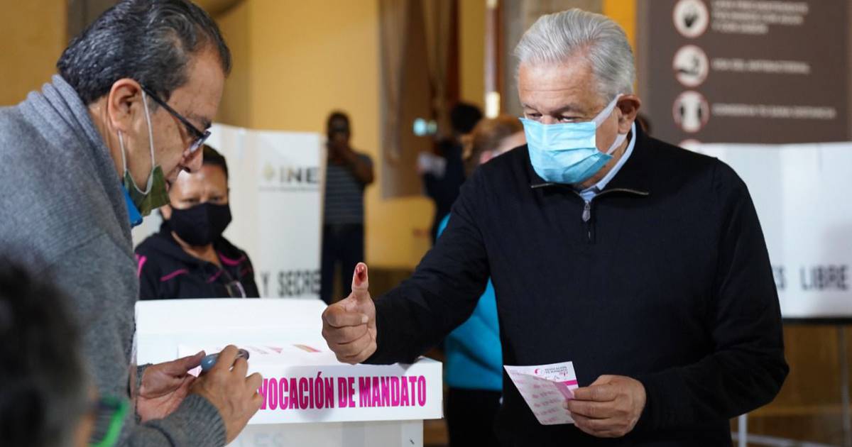 AMLO gana la consulta de revocación de mandato… en el extranjero