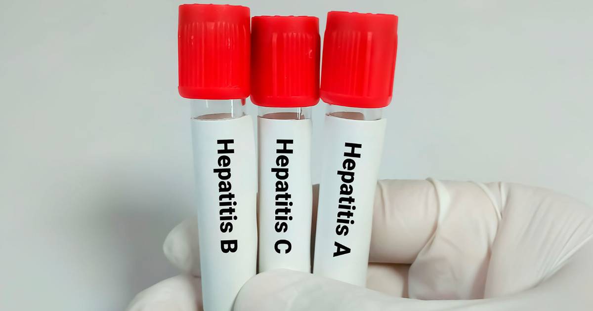 Guía rápida de la hepatitis: ¿Cuántos tipos existen y para cuáles hay vacuna?