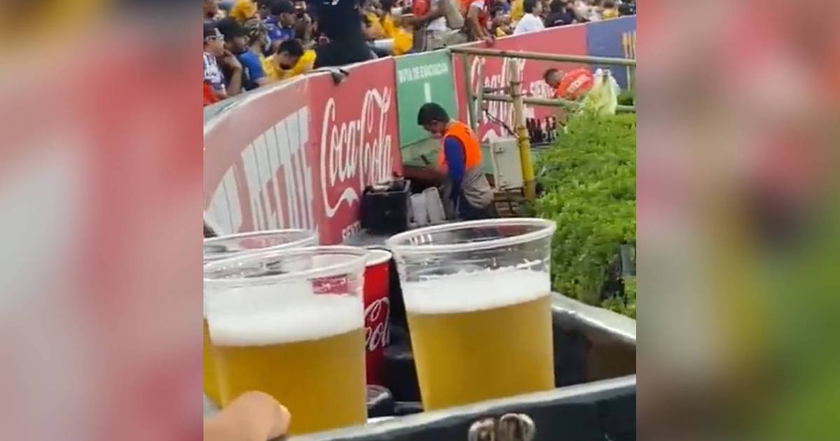 Sed ‘de la mala’: Exhiben venta de cerveza con agua de hielera en Estadio Universitario