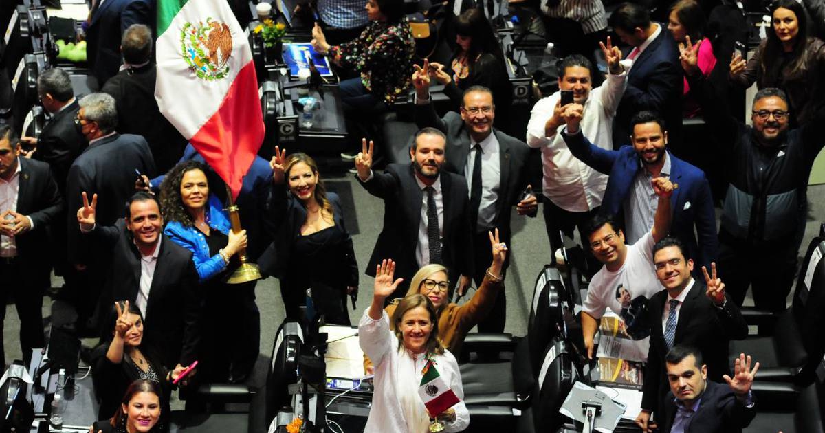 Política sin razón