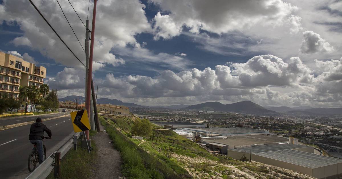 Inicio de vacaciones ‘agüitado’: accidentes, lluvias y mal clima en carreteras