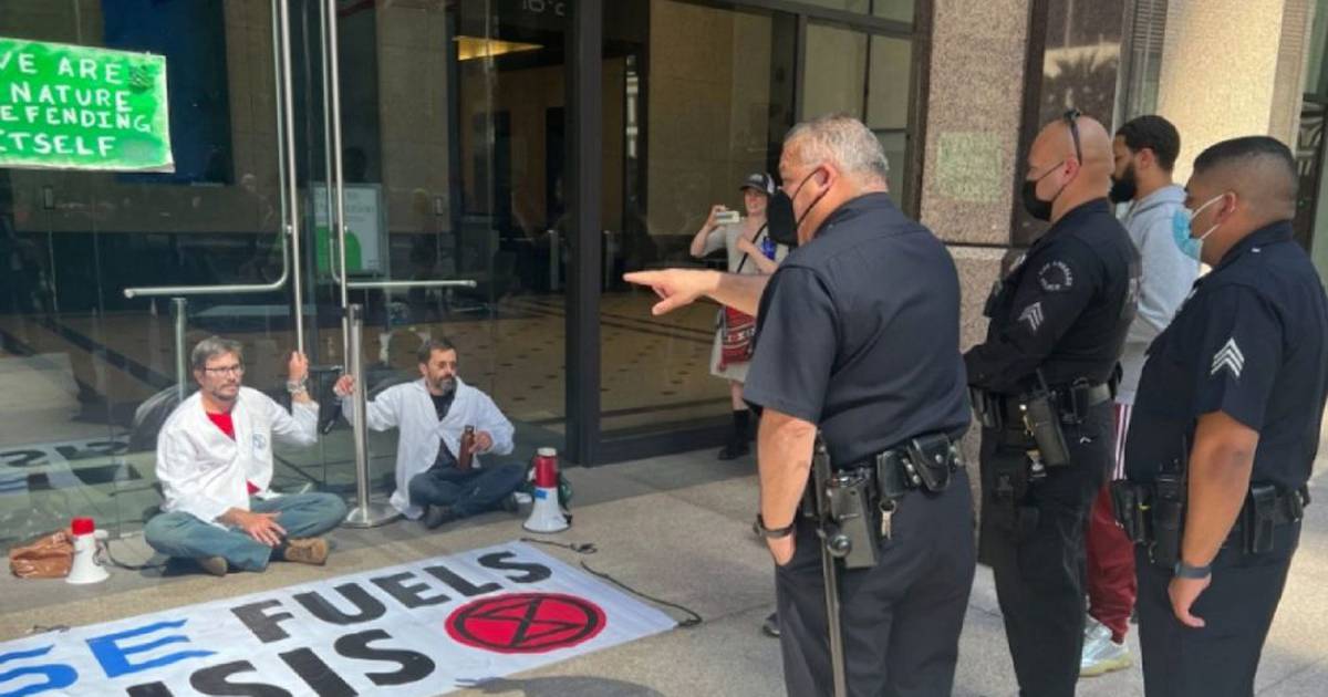 ¿Qué es esto, ‘No mires arriba’? Científico de la NASa es arrestado por alertar sobre cambio climático