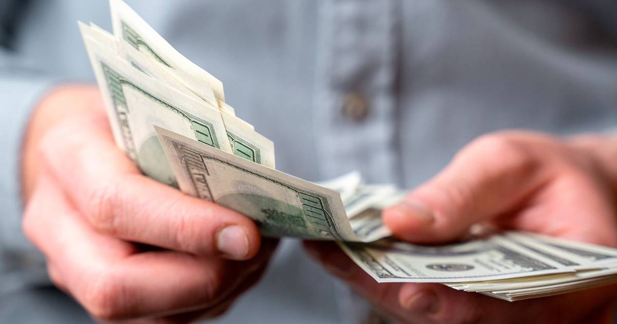 Ganar dólares… y sin visa