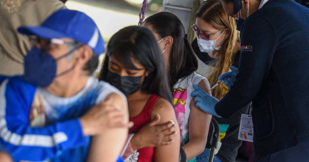 COVID-19 en México: Reportan 2,057 casos nuevos y 90 muertes adicionales