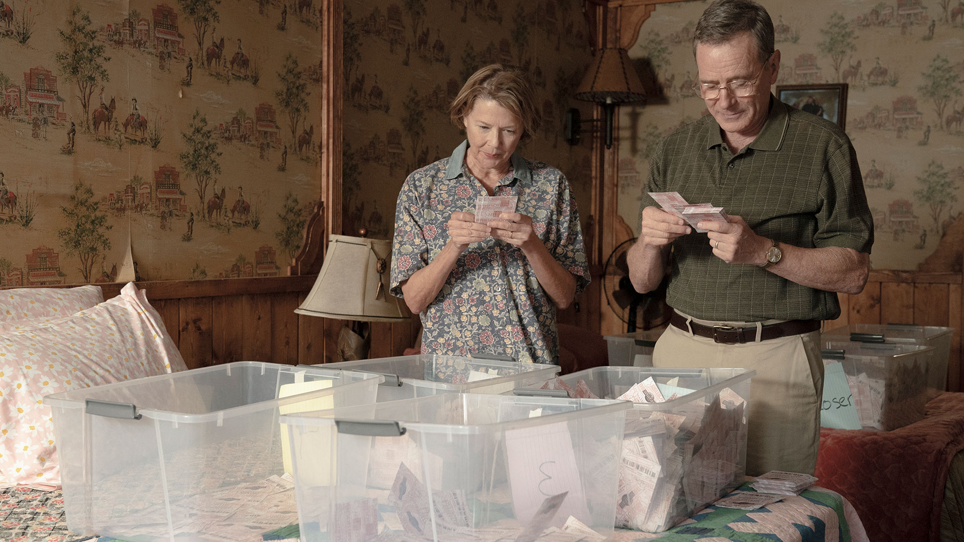 Bryan Cranston y Annette Bening estarán juntos en una película inspirada en hechos reales