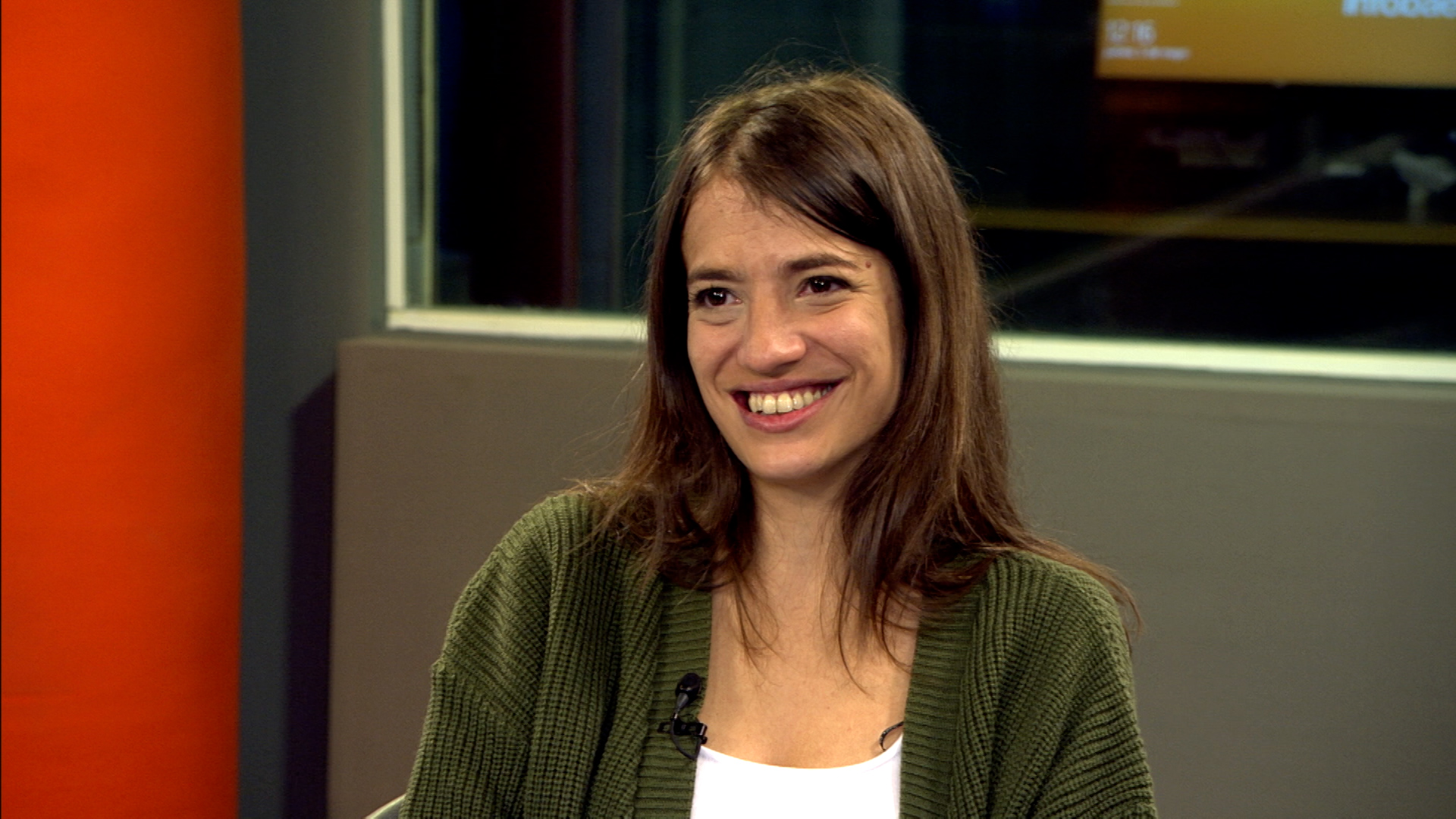 Por qué revolea el poncho, el fan que no la reconoció y su reacción visceral por una perra que murió: 51 hechos de Soledad Pastorutti