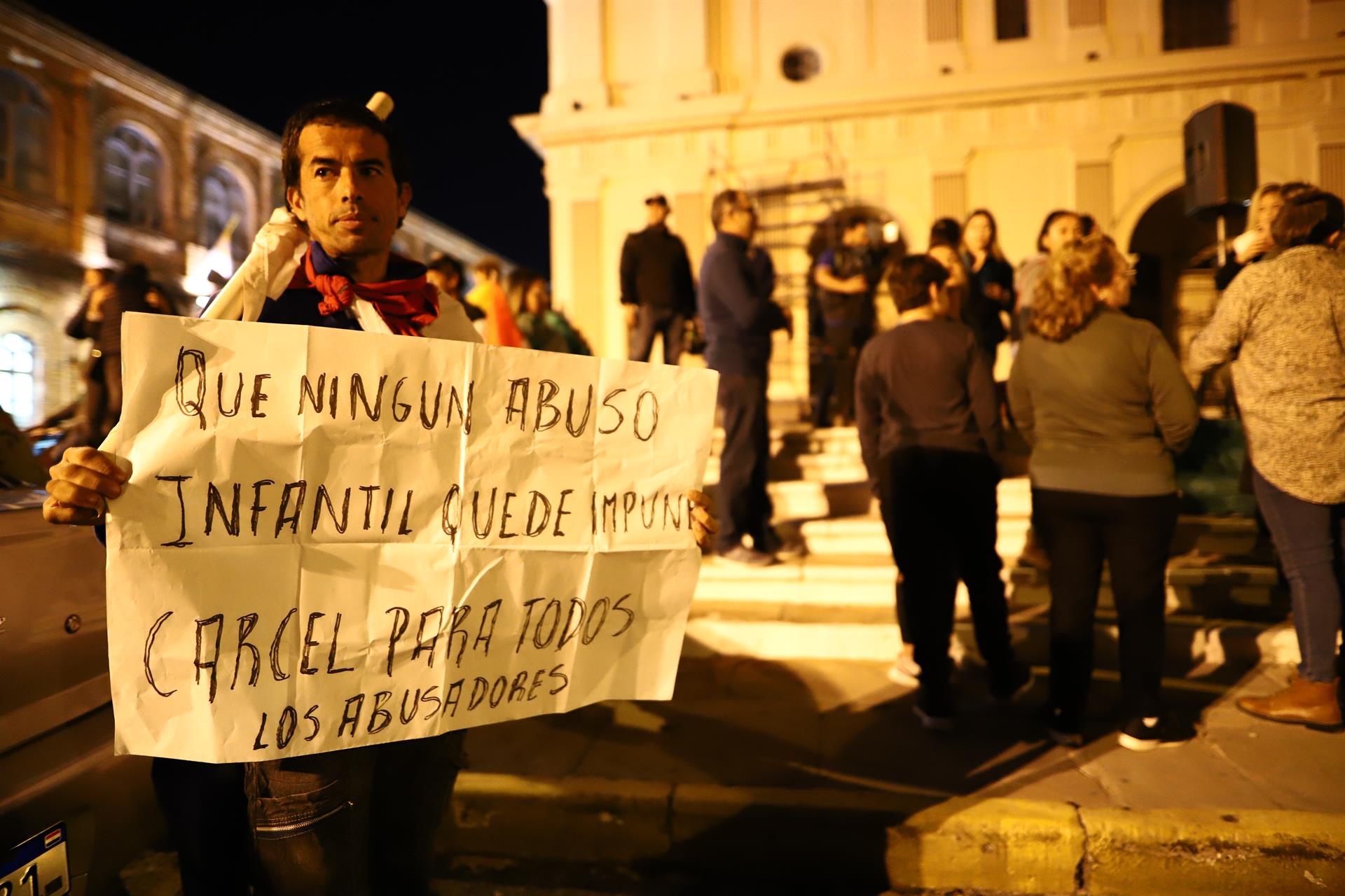 Condenaron a 27 años de prisión a un pastor evangélico en Paraguay que abusó sexualmente de diez niñas indígenas