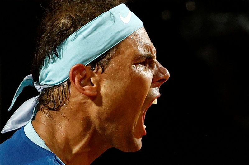 Nadal dice que su lesión en el pie es una preocupación antes del Abierto de Francia