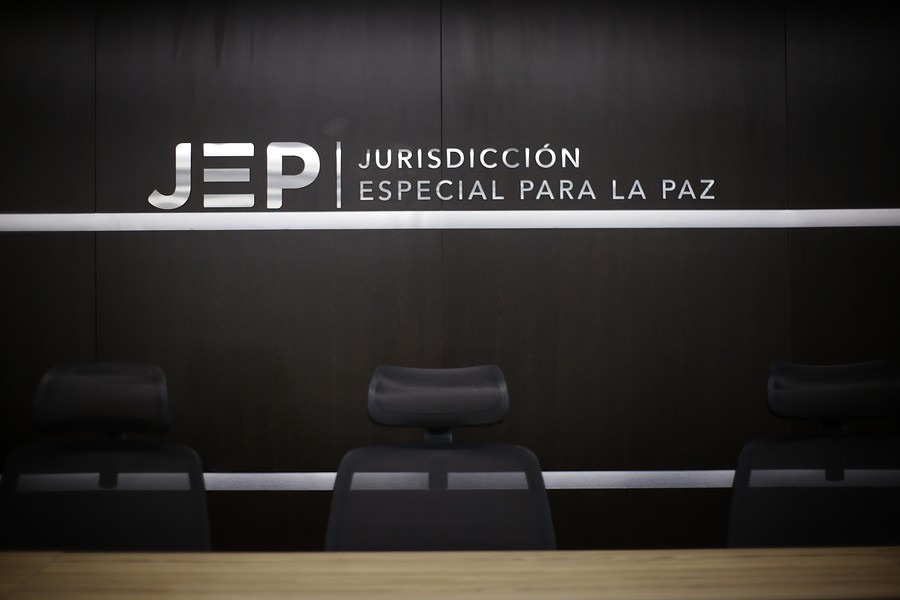 JEP cerró incidente de desacato contra director de Dijin por las audiencias de alias Otoniel