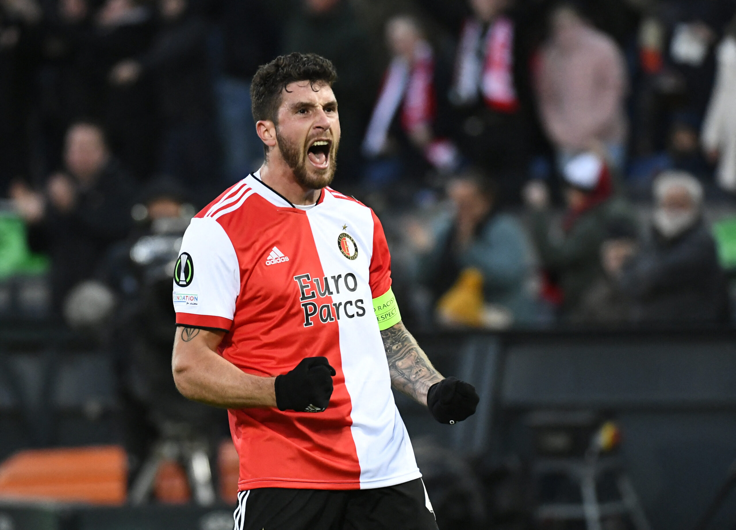 Tras ser convocado por Argentina e Italia, Marcos Senesi ya habría definido para qué selección jugará