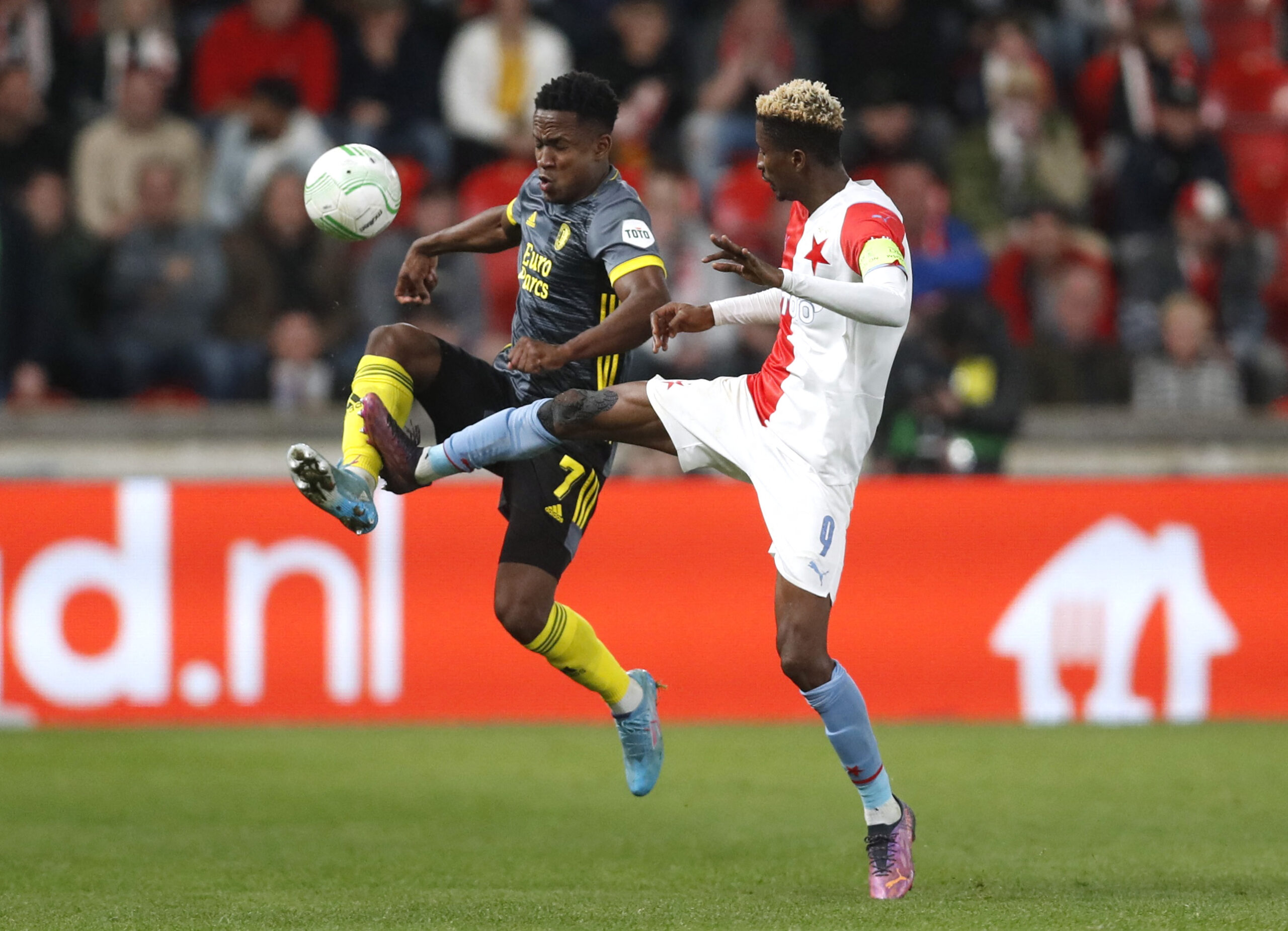 ¡Otro pretendiente más! A Luis Sinisterralo quiere un equipo de la Bundesliga de Alemania