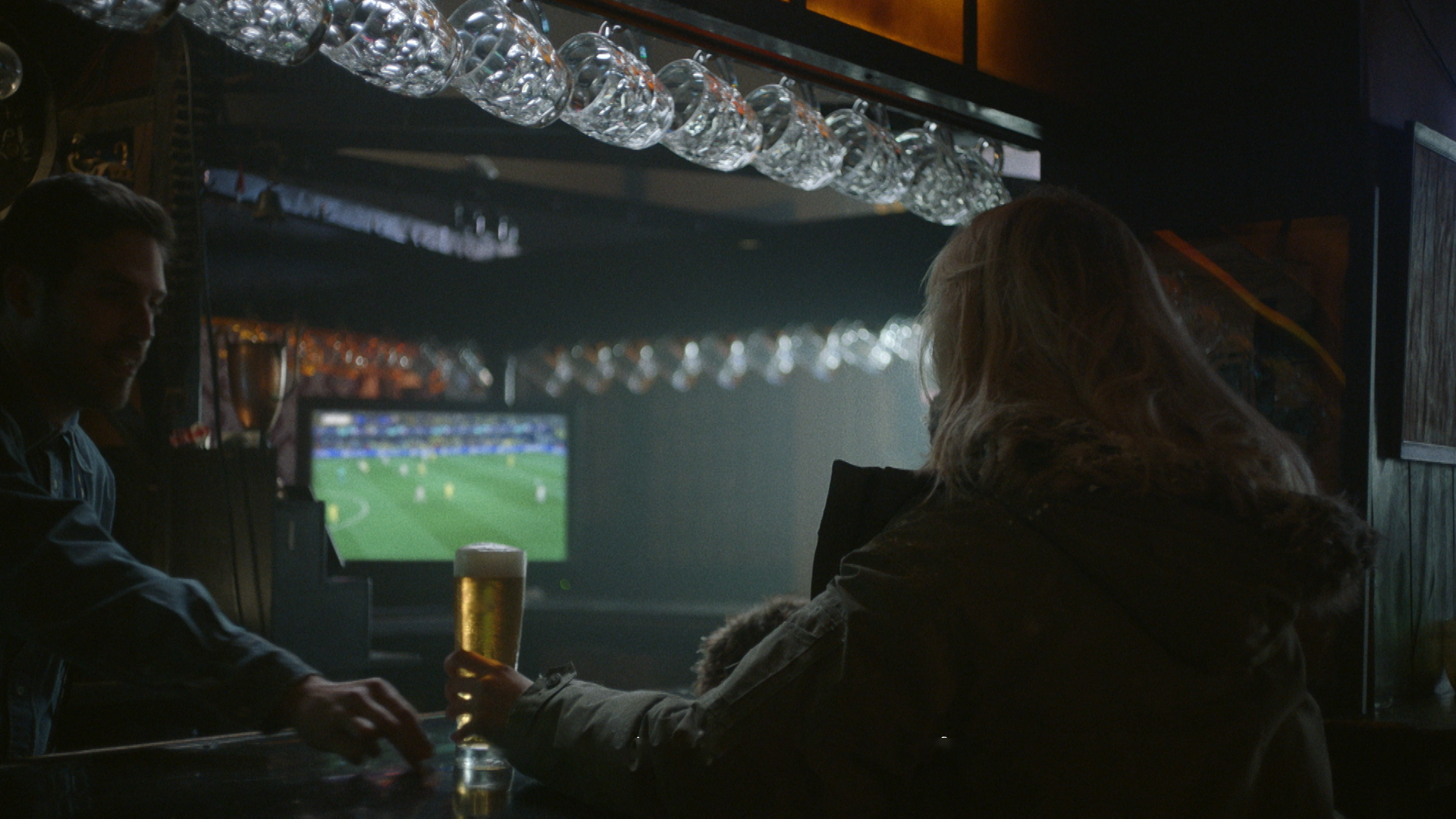 Fútbol: una pasión de multitudes que conquista mujeres y hombres por igual