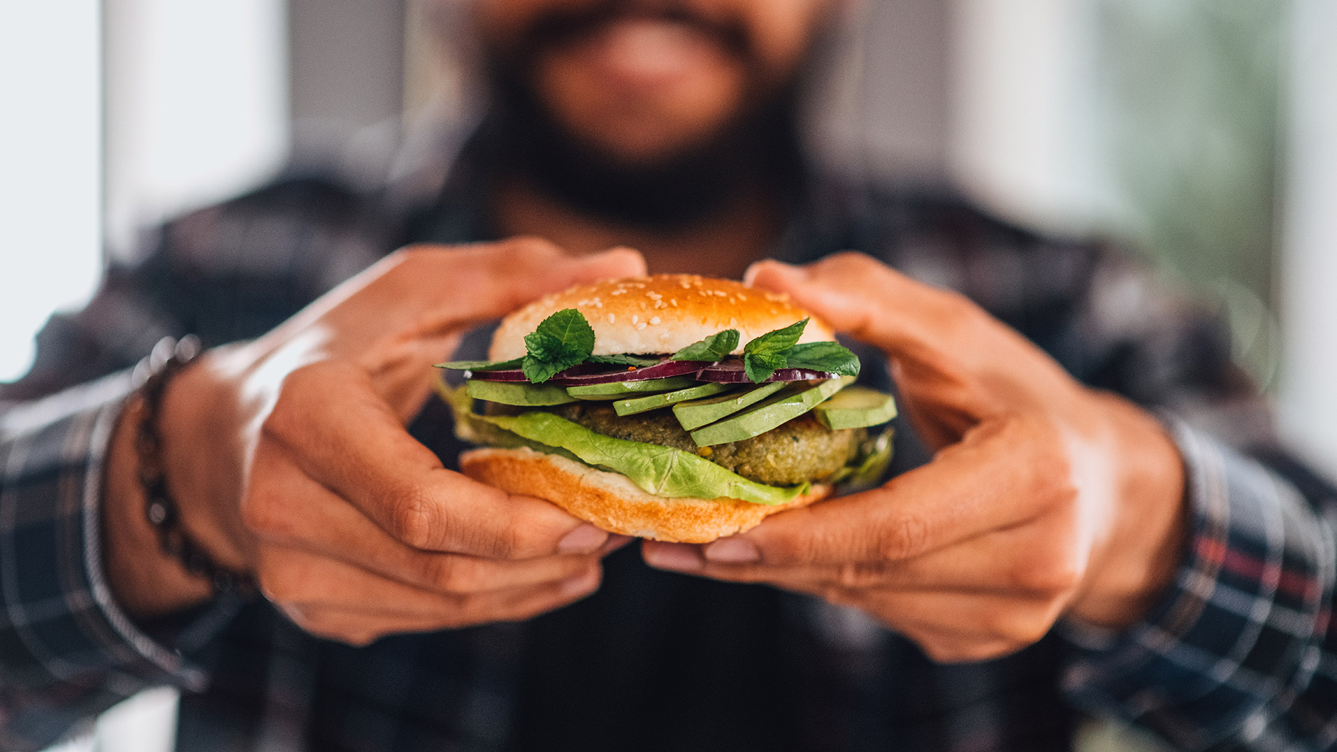 ¿Qué porcentaje de veganos, vegetarianos y flexitarianos existen en el mundo hoy?