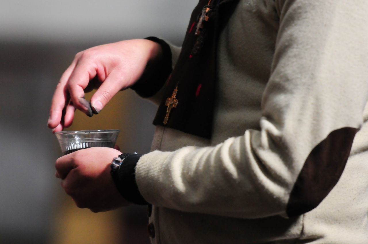 Iglesia Católica rechazó despenalización del suicidio asistido en Colombia: “No existe el derecho a la muerte digna”