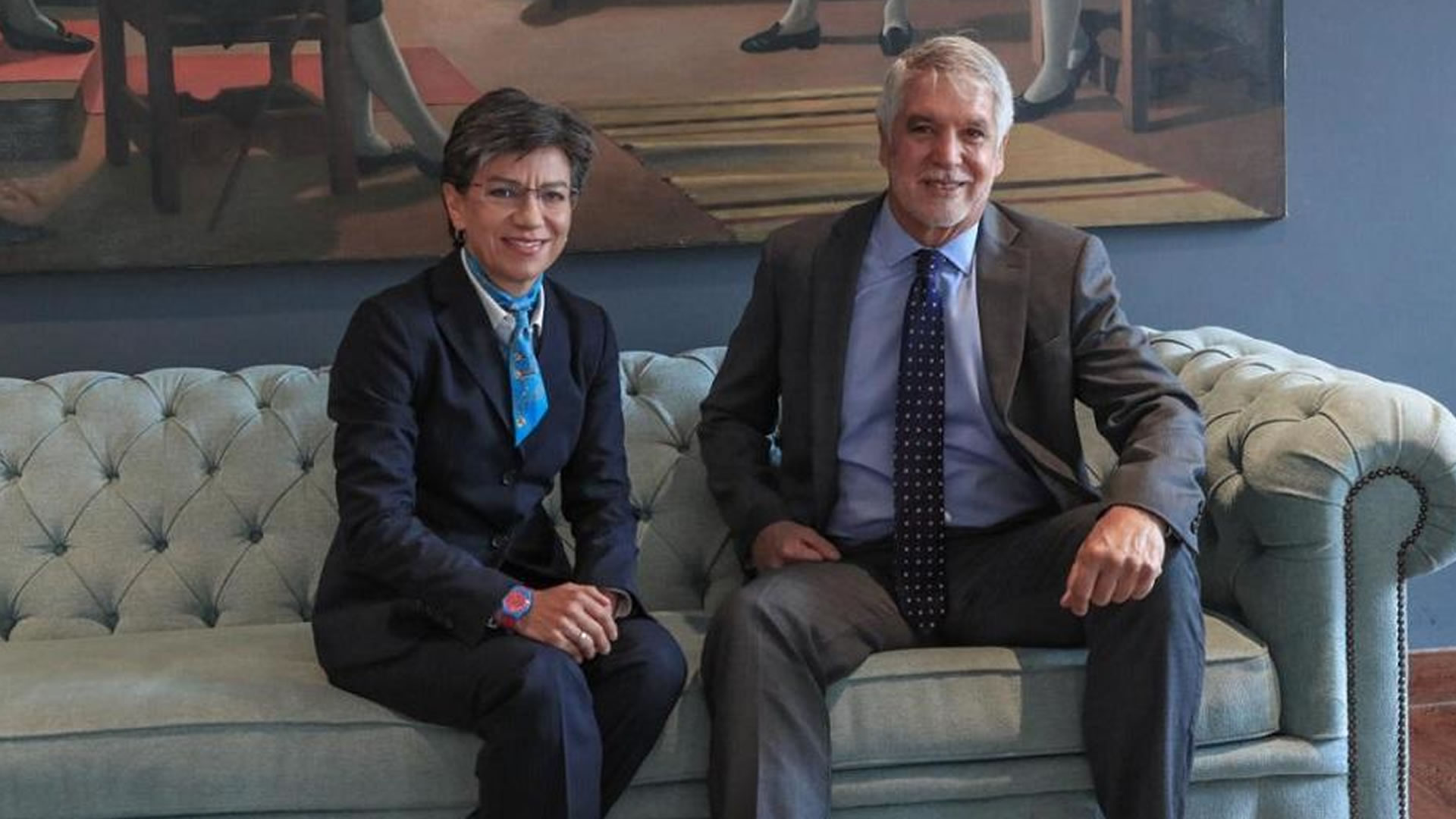 Claudia López le pidió “dejar la amargura” a Enrique Peñalosa tras críticas en su contra