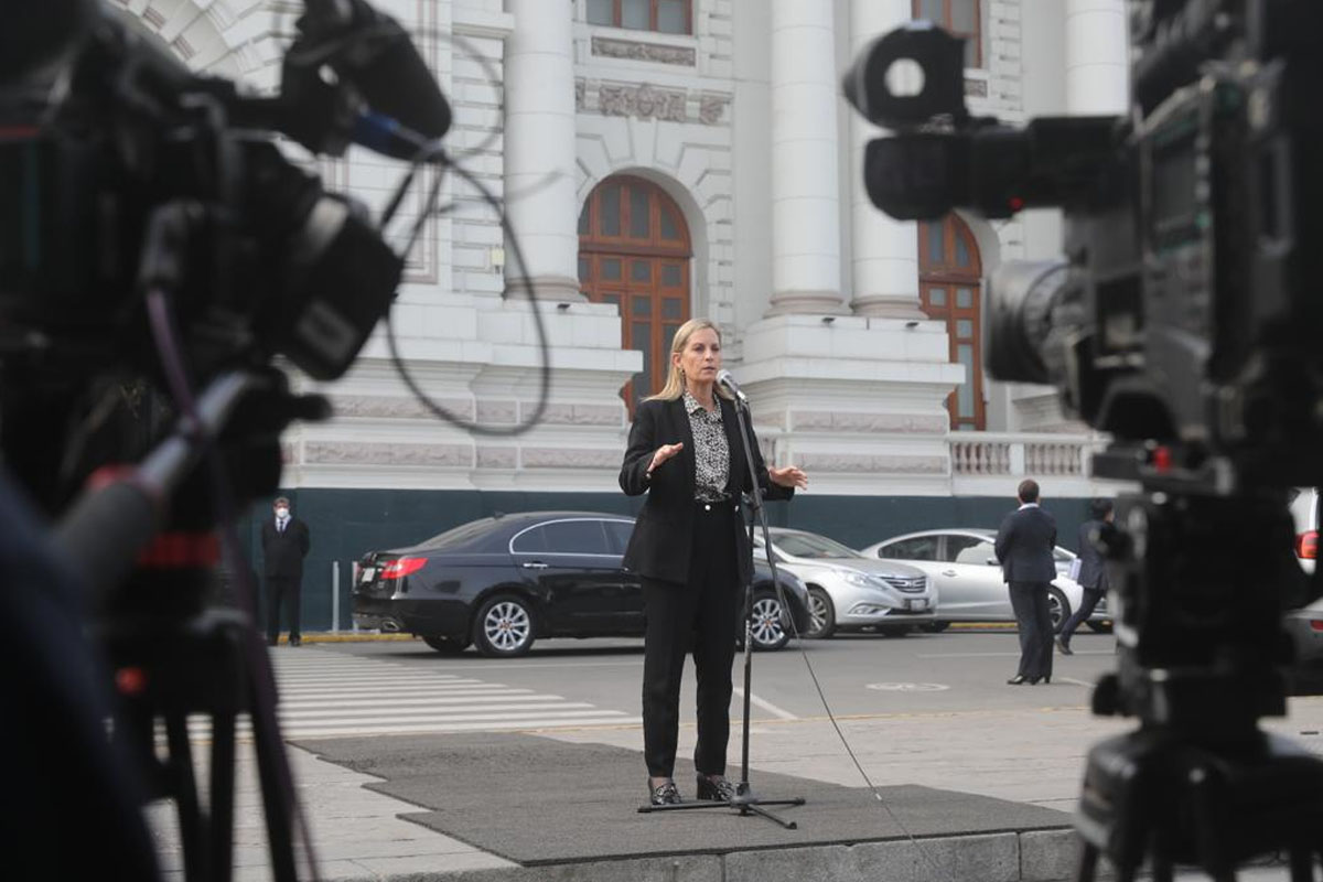 María del Carmen Alva: “Si hay alguien que respeta la libertad de prensa, soy yo”