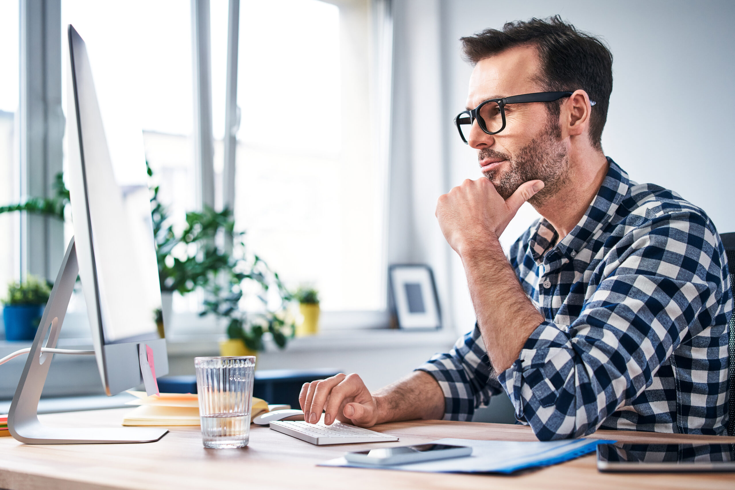 Trabajar para empresas del exterior: cuánto se puede ganar y los puestos más demandados