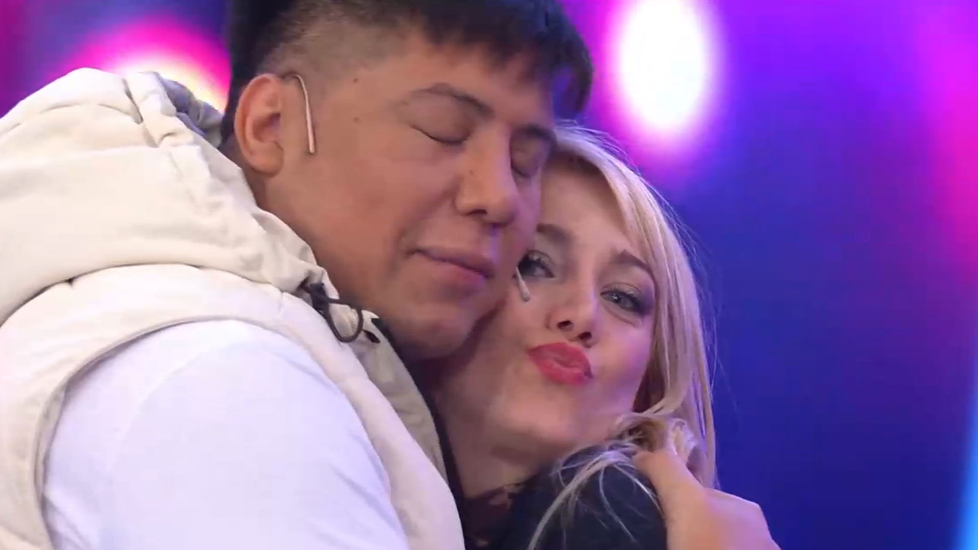 Mariano de la Canal se quebró en Bienvenidos a bordo al elegir a la mejor Wanda Nara: “Las felicito”