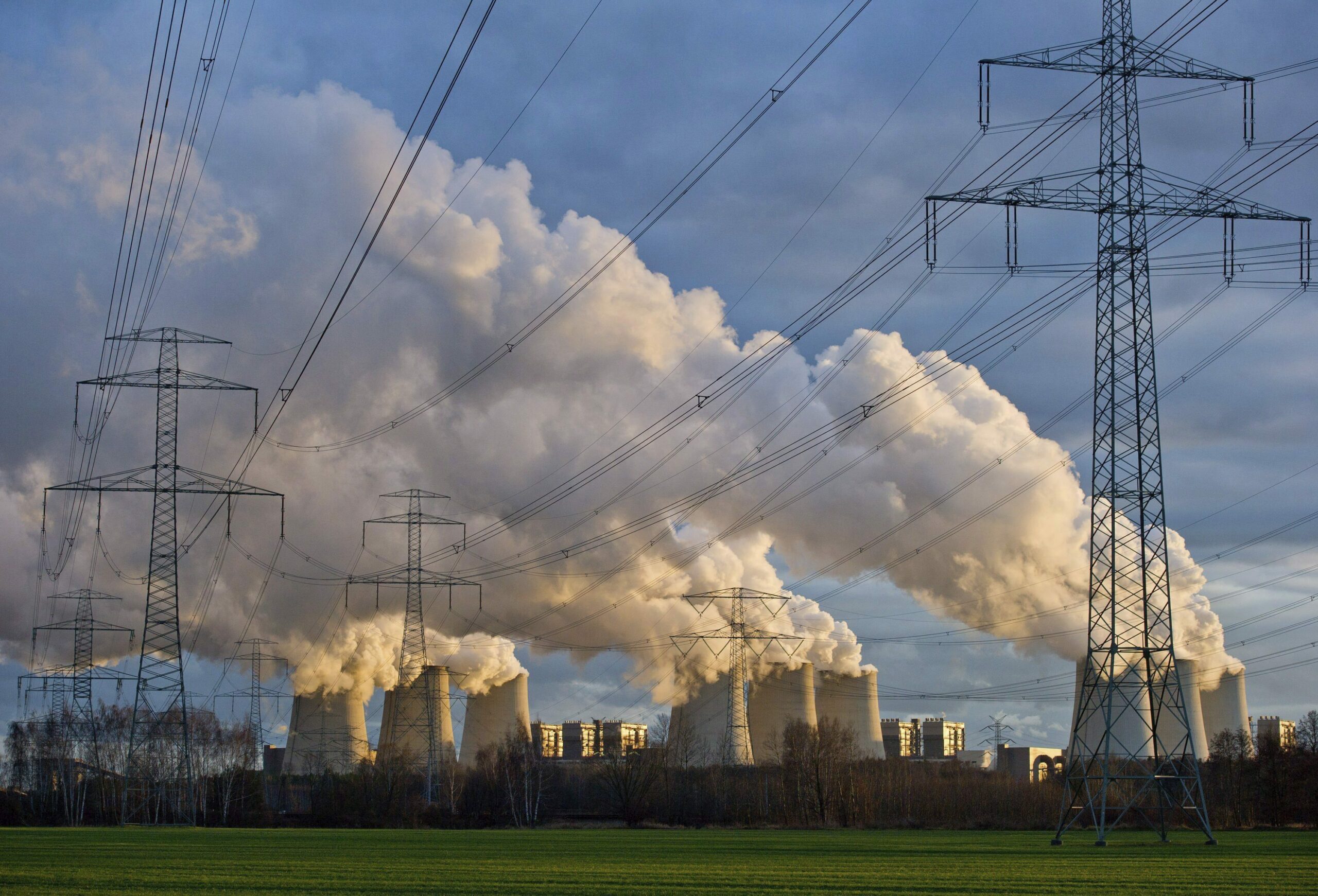 Rusia dejó de suministrar electricidad a Finlandia