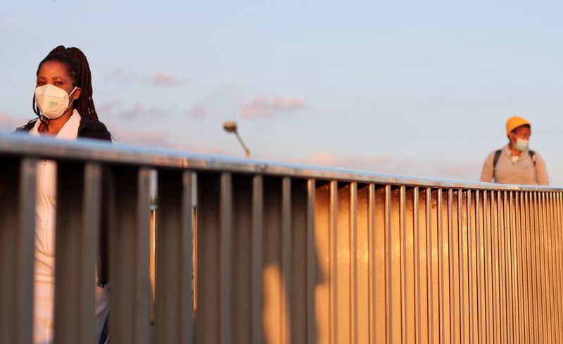 Los casos del virus en todo el mundo superan los 517,7 millones y las muertes alcanzan las 6.655.336