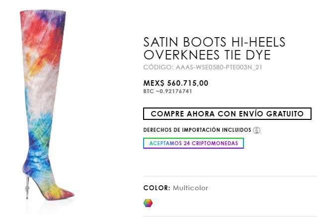 Las botas sin modificaciones son de colores más llamativos. (Captura página oficial de Philipp Plein: plein.com)