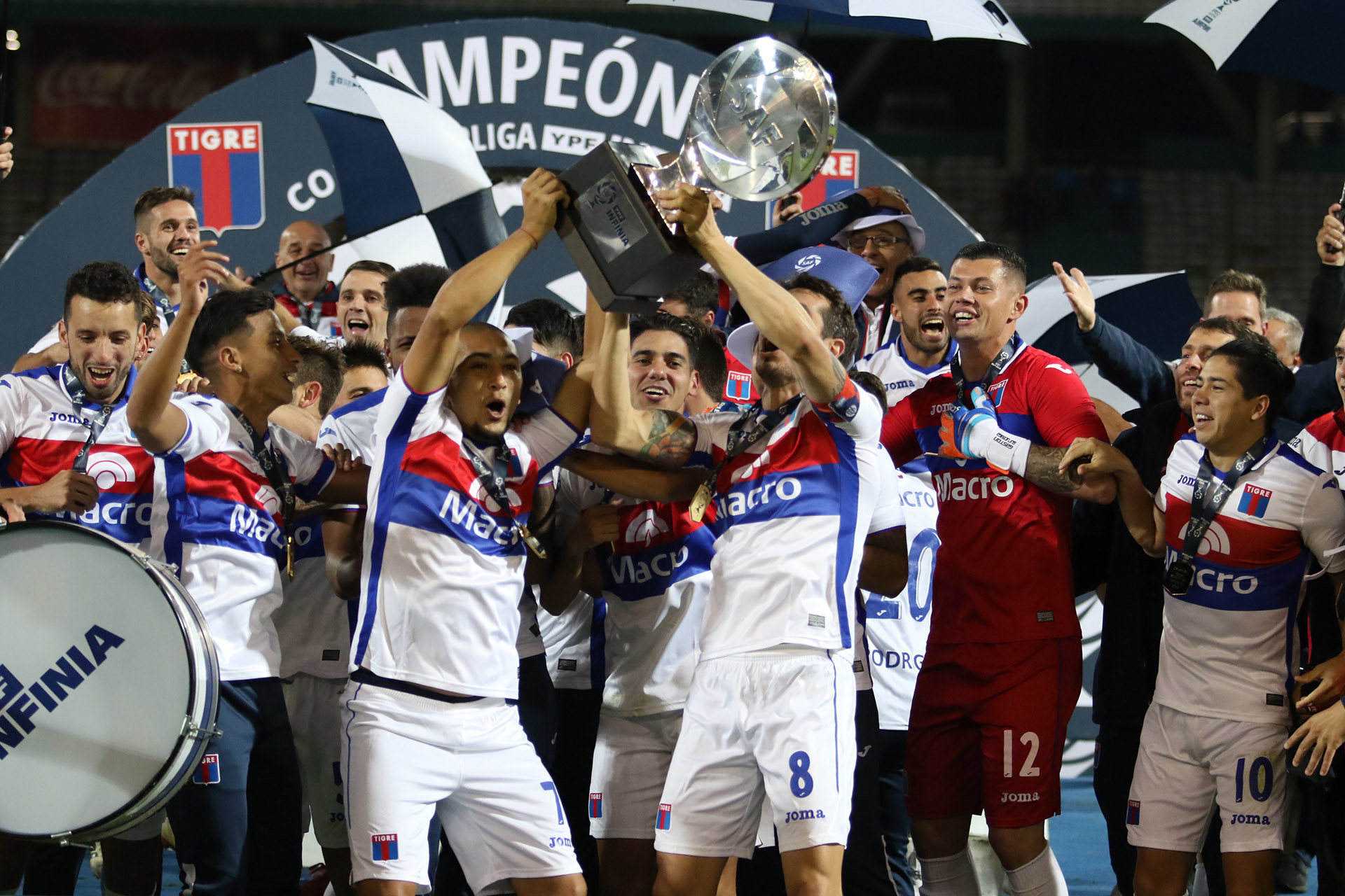 Tigre y su recuerdo dorado frente a Boca en el Mario Alberto Kempes (Foto: Mario Sar)