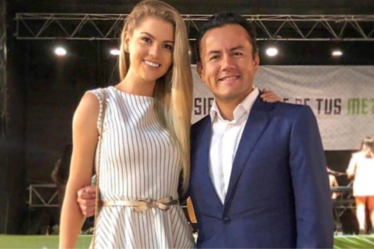 Brunella Horna conoció a Richard Acuña cuando realizaba ayuda social para los afectos por el Fenómeno del Niño Costero, en el 2017.