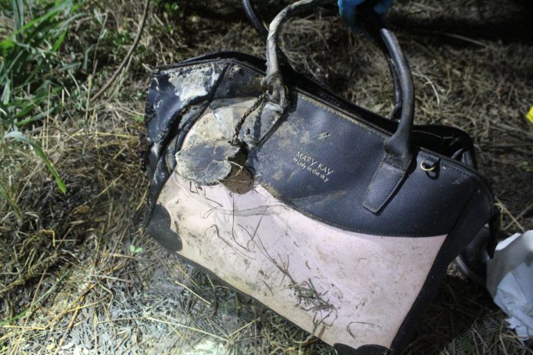 Según la fiscalía, la cabeza de Martínez estaba recargada en una bolsa