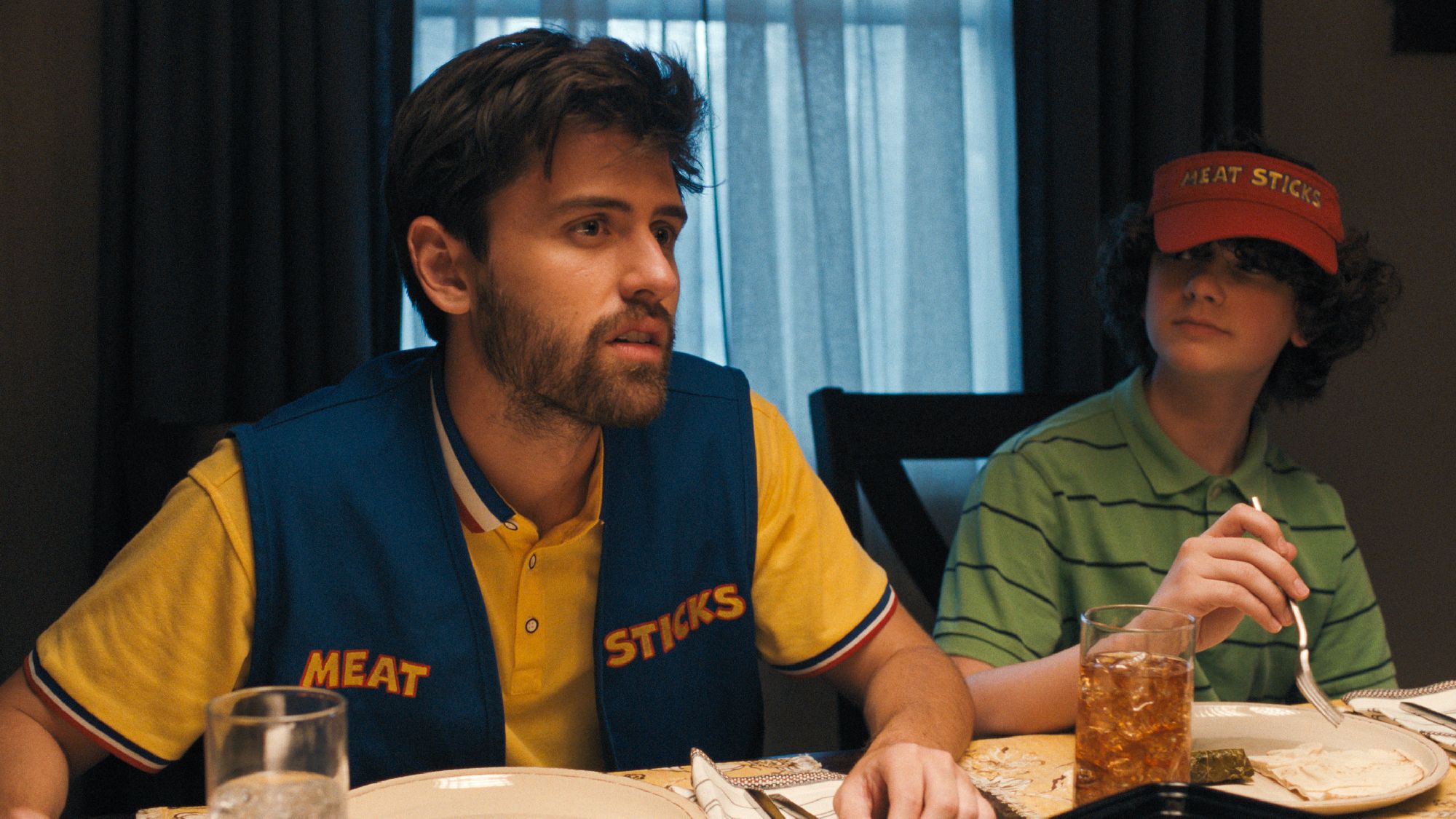 "Cha Cha Real Smooth" se lanzará a nivel global el 17 de junio en la plataforma streaming. (Apple TV Plus)