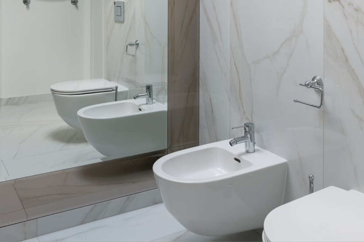 Cómo destapar tu excusado en menos de 5 minutos. Eso son los mejores trucos que debes conocer.