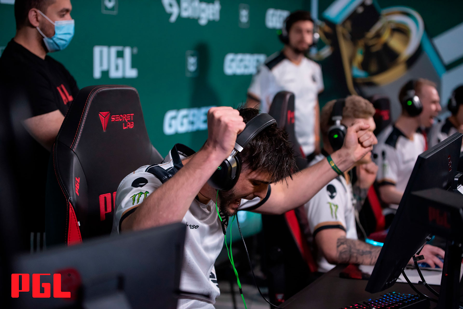 (Stefan Petrescu PGL)