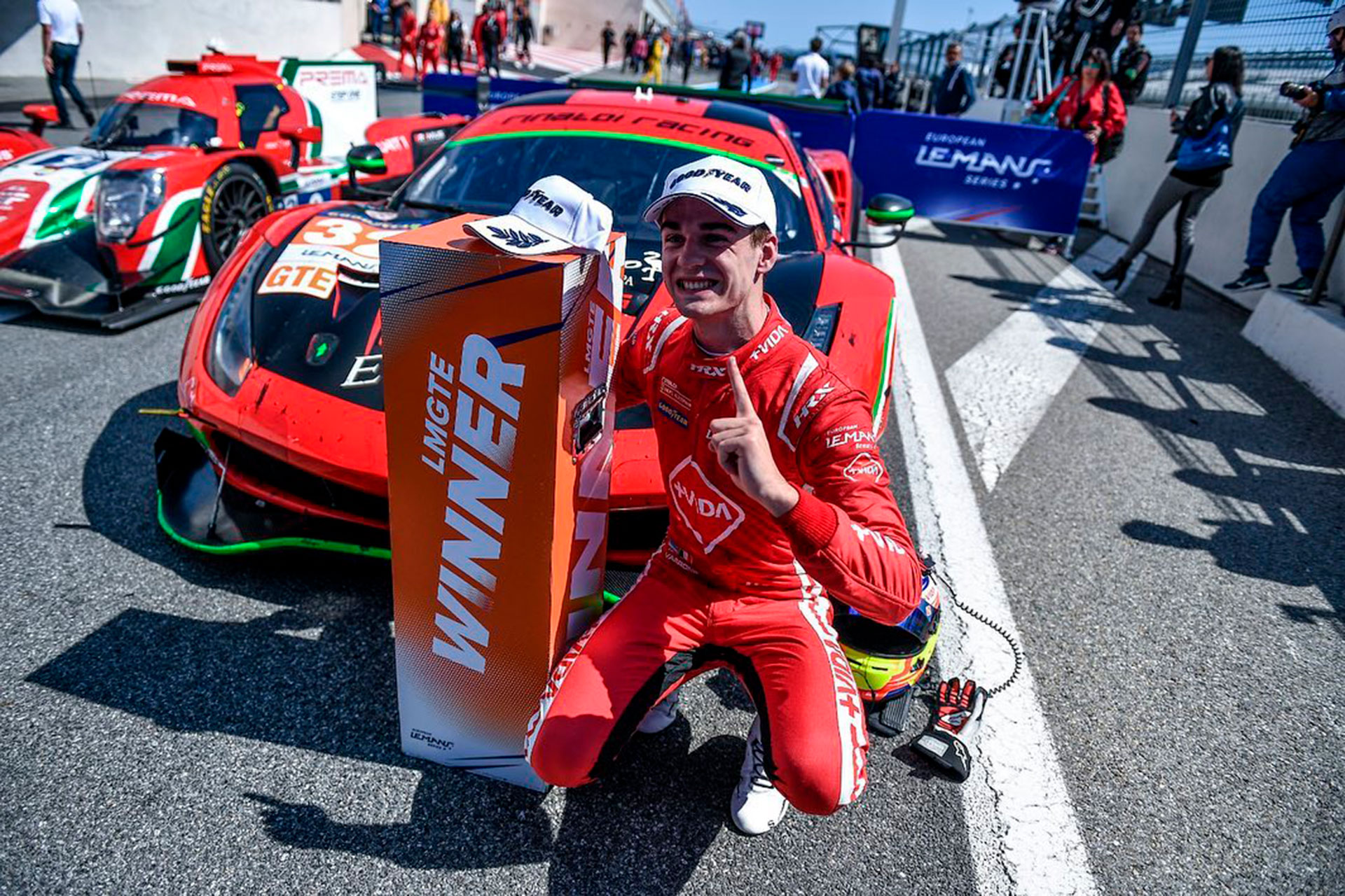 Varrone luego de ganar en Paul Ricard el mes pasado (@nicovarrone1)