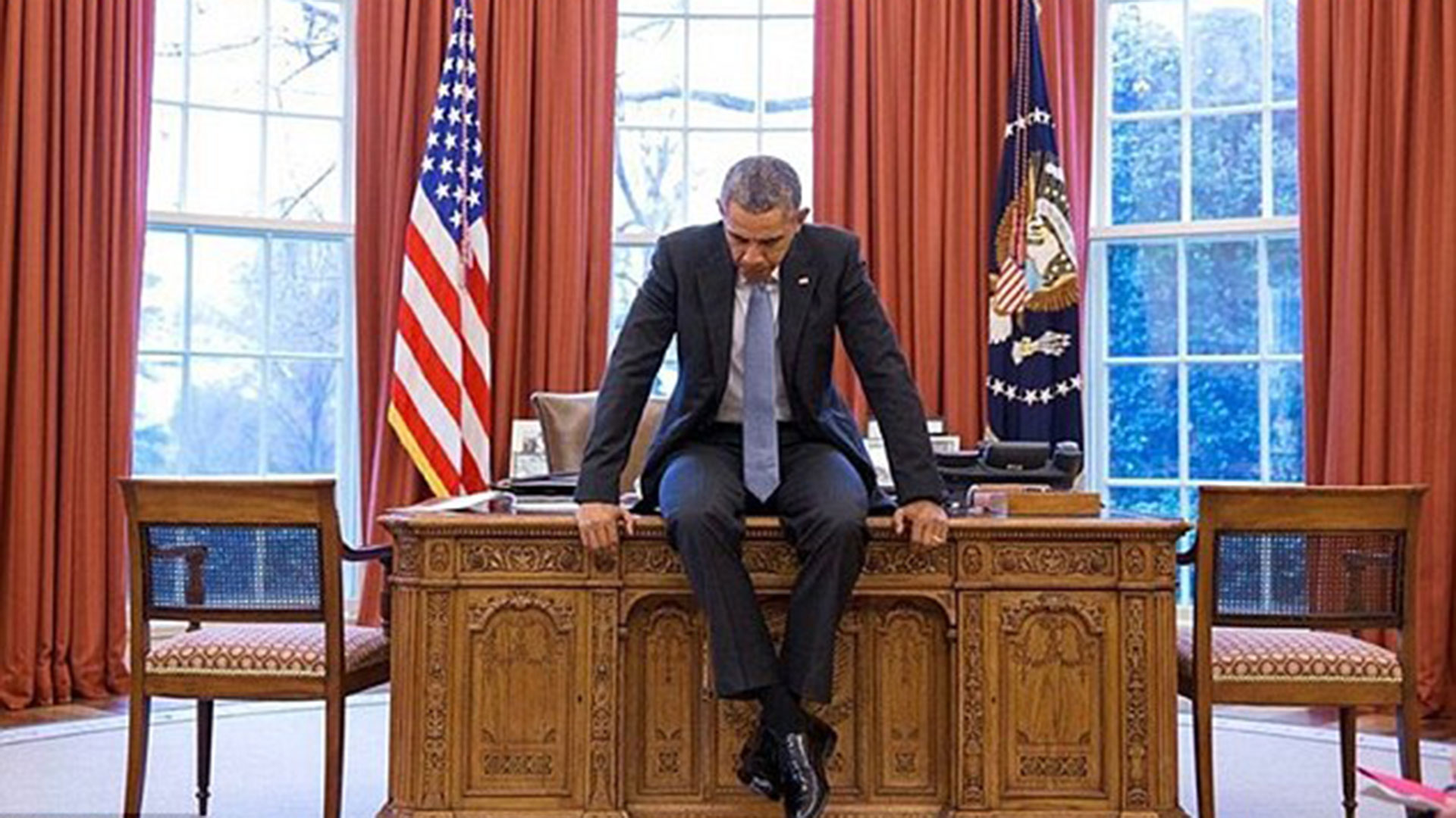 Cada noche, después de compartir la cena con su familia, se retiraba a su oficina privada de la Casa Blanca para trabajar de 4 a 5 horas en soledad