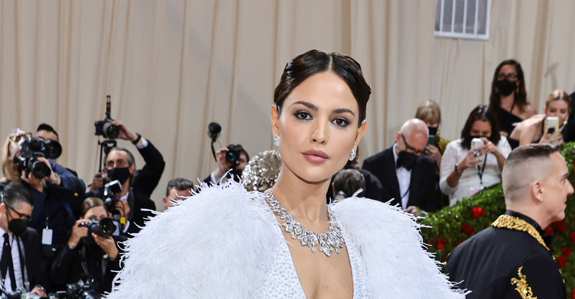 La mexicana asistió a la MET Gala 2022, antes de los rumores Foto: AFP