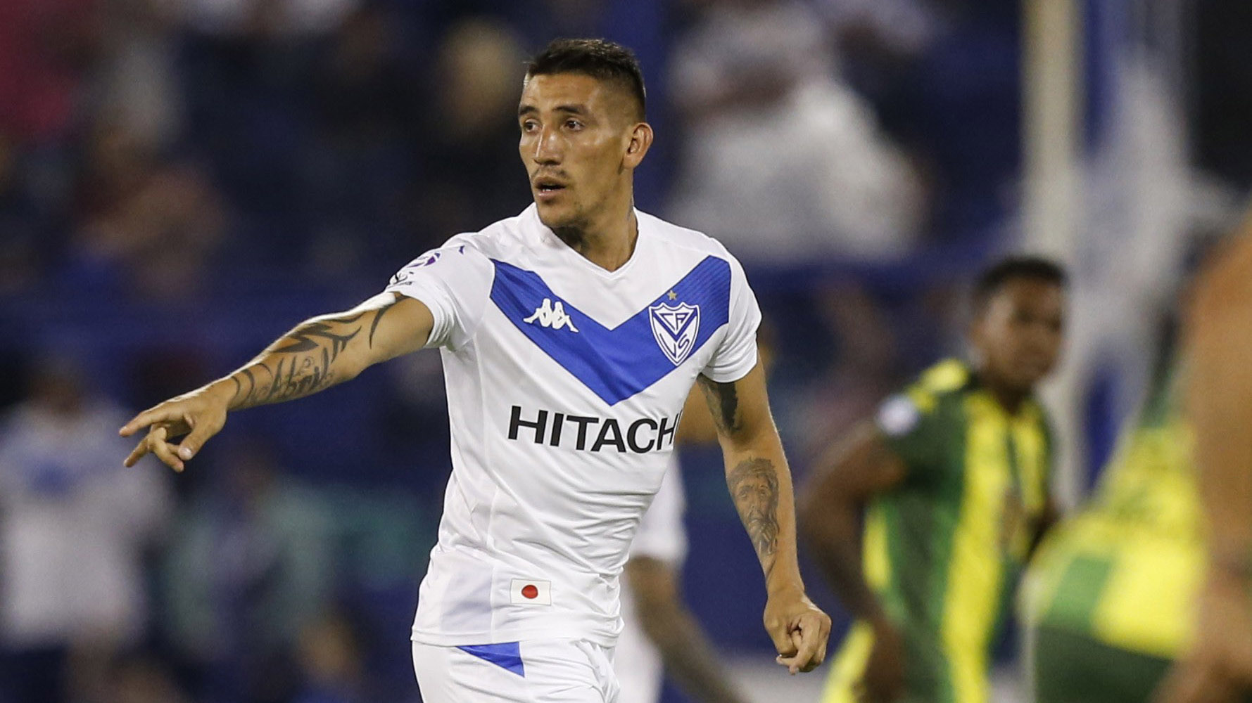 Ricardo Centurión debe volver a Vélez Sarsfield, que igualmente no lo tendría en cuenta para la próxima temporada