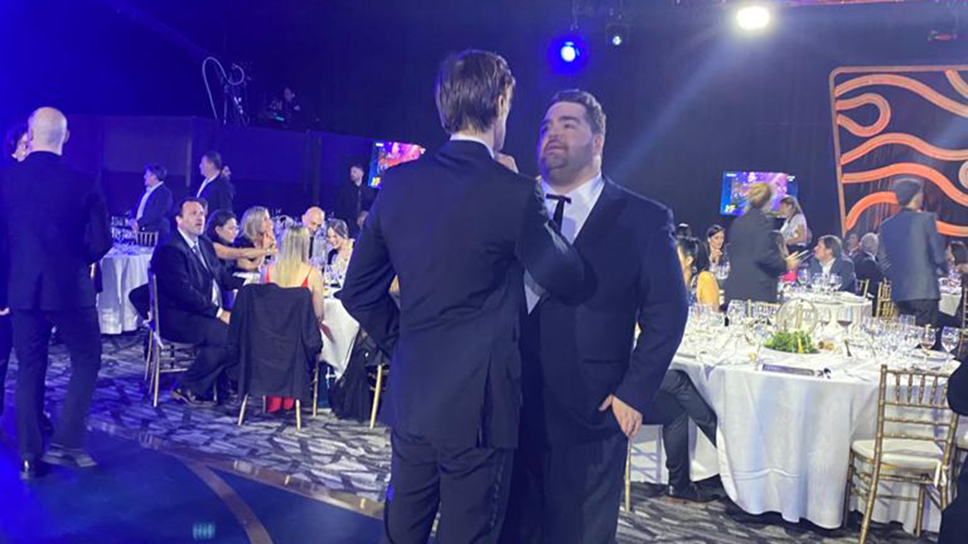 Enfrentados en las ternas, pero no en la vida, Iván de Pineda y Darío Barassi