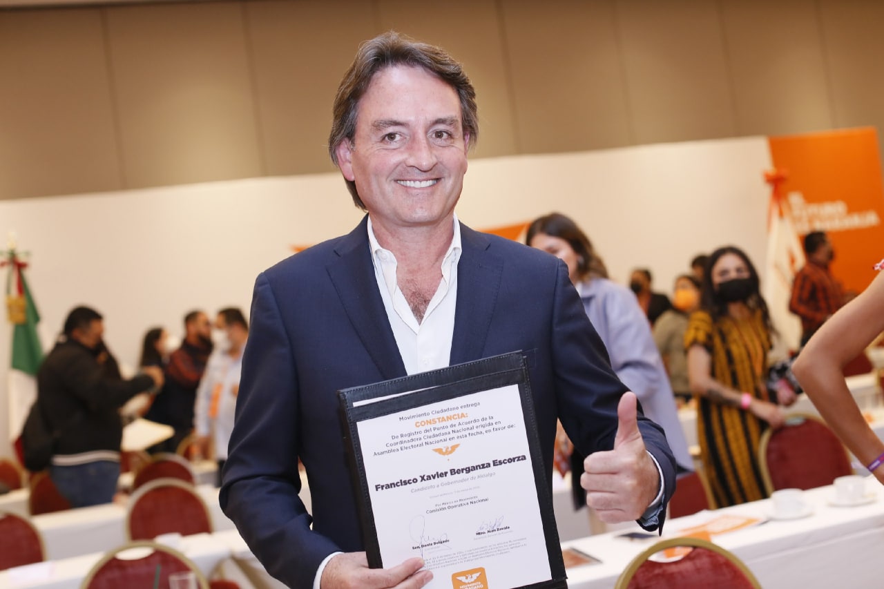 Candidato de Movimiento Ciudadano, Francisco Xavier Berganza, a la gubernatura de Hidalgo (Foto: Twitter / @ClementeCH)