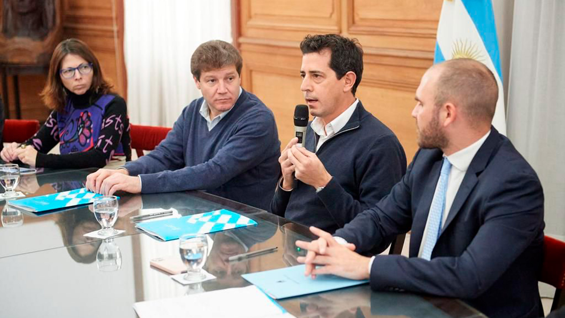 Guzmán participó este lunes de una reunión junto al ministro del Interior Wado de Pedro