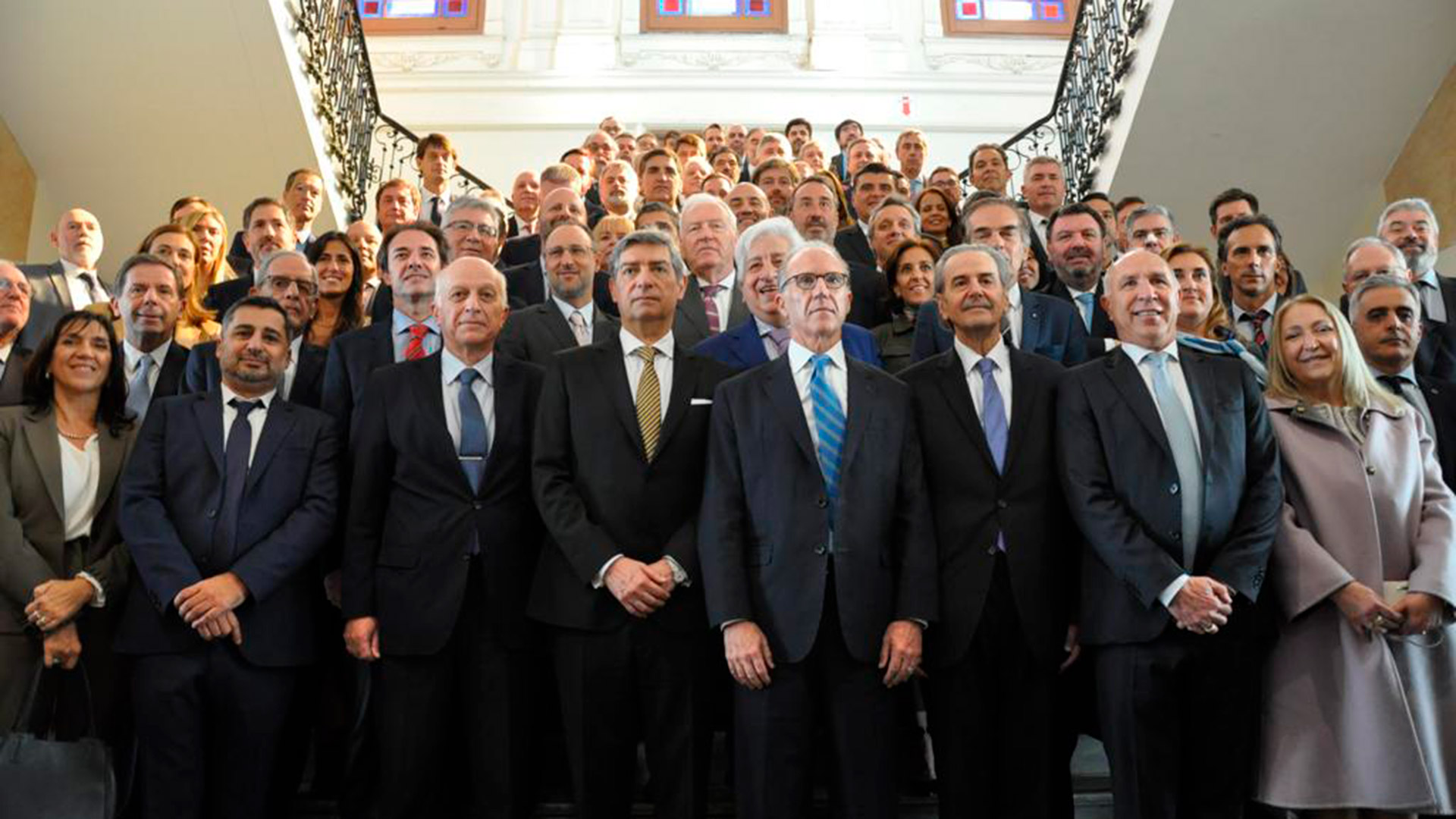 Una foto de unidad del Poder Judicial que implicó un fuerte mensaje hacia el Gobierno que no se agotó en el narcotráfico.