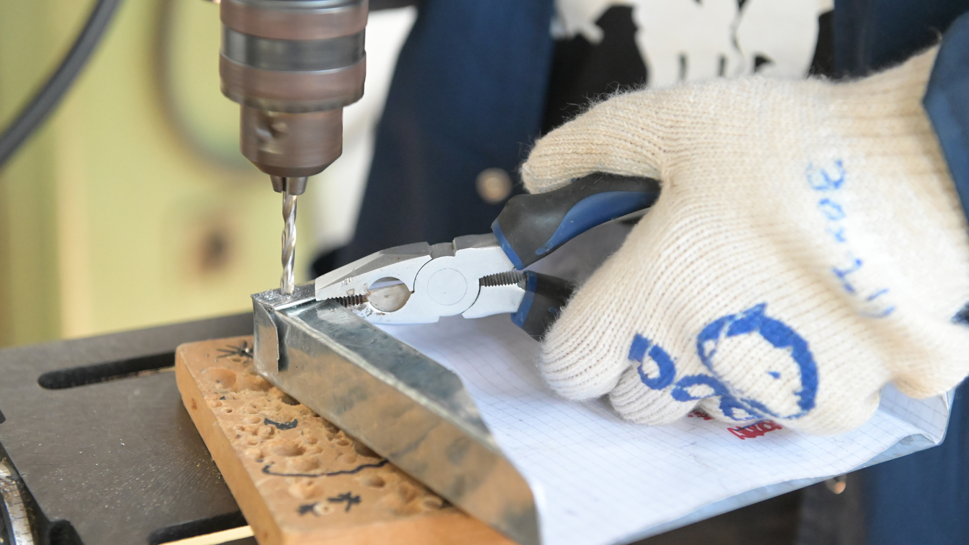 De acuerdo con el informe del CENEP, persiste en las escuelas técnicas el desafío de una “mejor adaptación y articulación con un mundo de trabajo más complejo y tecnológicamente avanzado”. (Fernando Calzada)