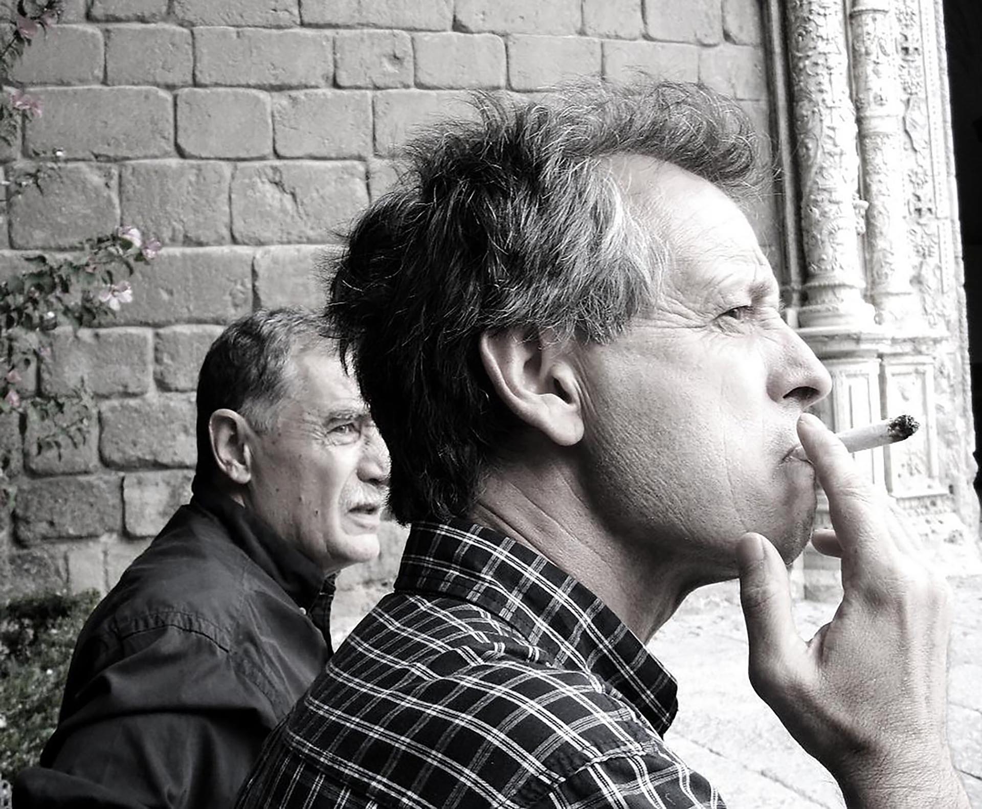 Héctor Anabitarte (izquierda) junto a su compañero Ricardo Lorenzo Sanz (derecha)