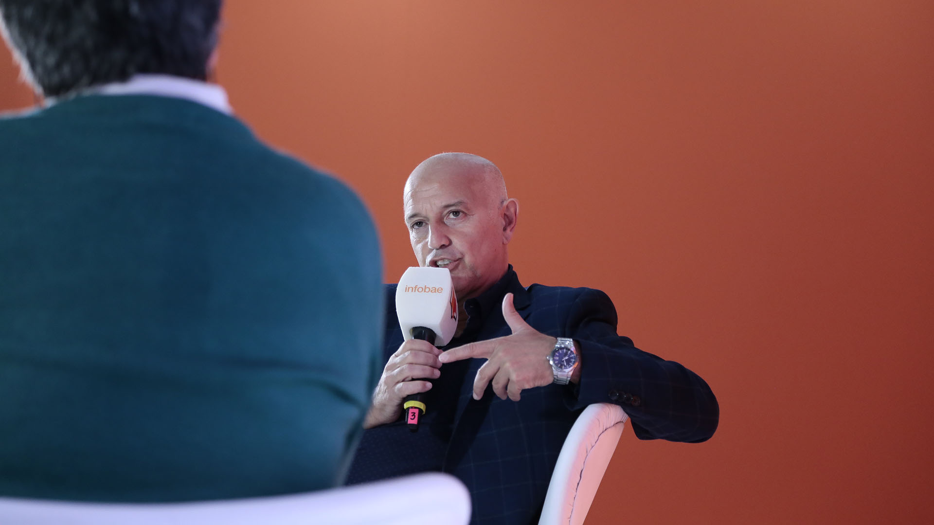 Marcelo Larraquy, cuyas investigaciones históricas se centran en los años setenta y ochenta, fue entrevistado en el espacio de Infobae. / Crédito: Luciano González