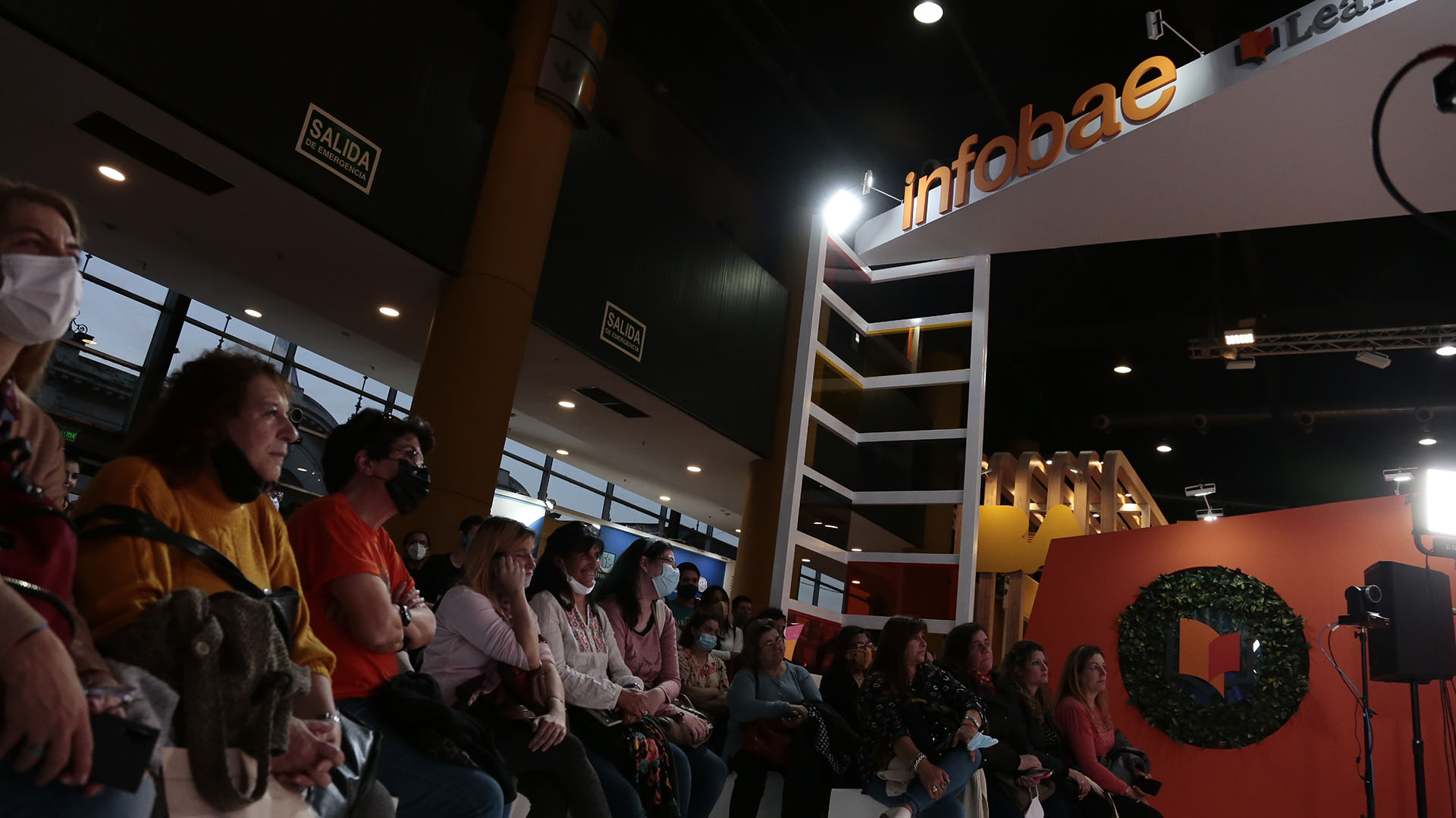 Las charlas, una oportunidad de escuchar a los referentes que quedan lejos durante el resto del año.