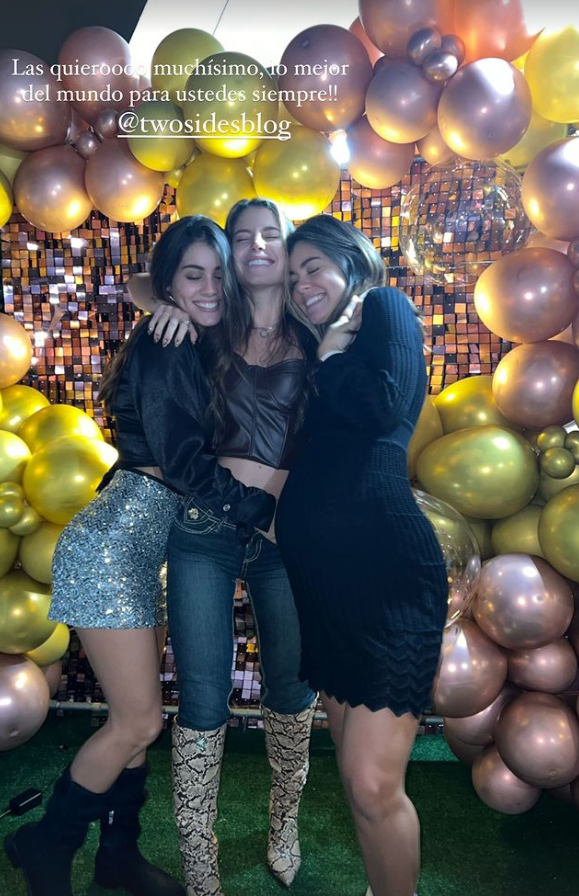 Flavia Laos asistió al cumpleaños de las hermanas de Patricio Parodi. (Foto: Instagram)