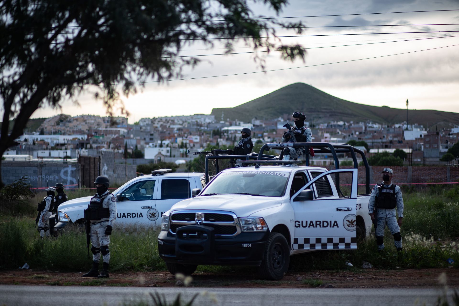 Agentes de la Guardia Nacional interceptaron un camión que buscaba pasar diversas armas largas ilegales a México FOTO: ADOLFO VLADIMIR /CUARTOSCURO.COM
