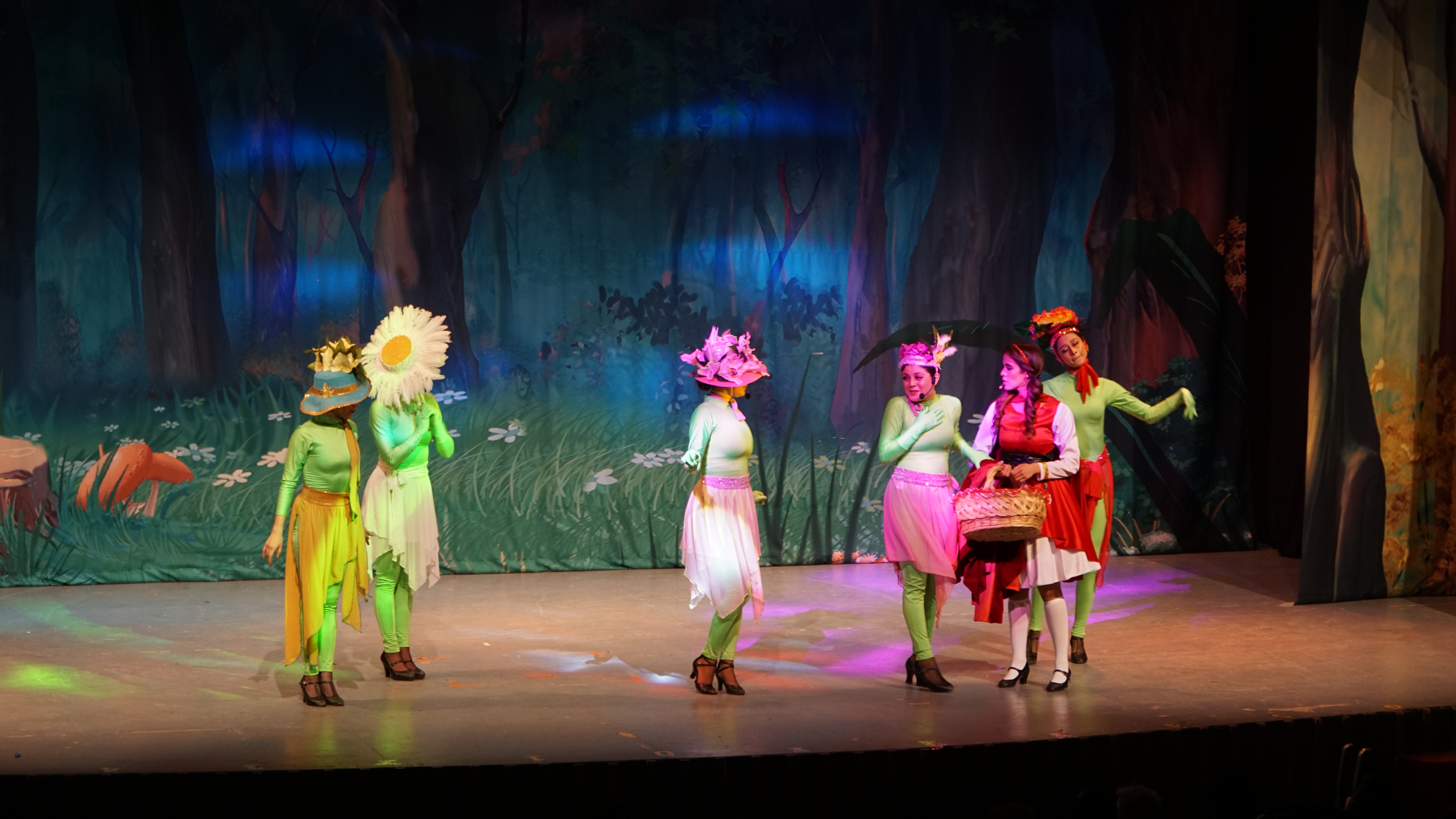 Silvia Pinal no pudo actuar en la obra del pasado 11 de mayo debido a una complicación con la presión y una afectación estomacal (Foto: Lalo Cano)