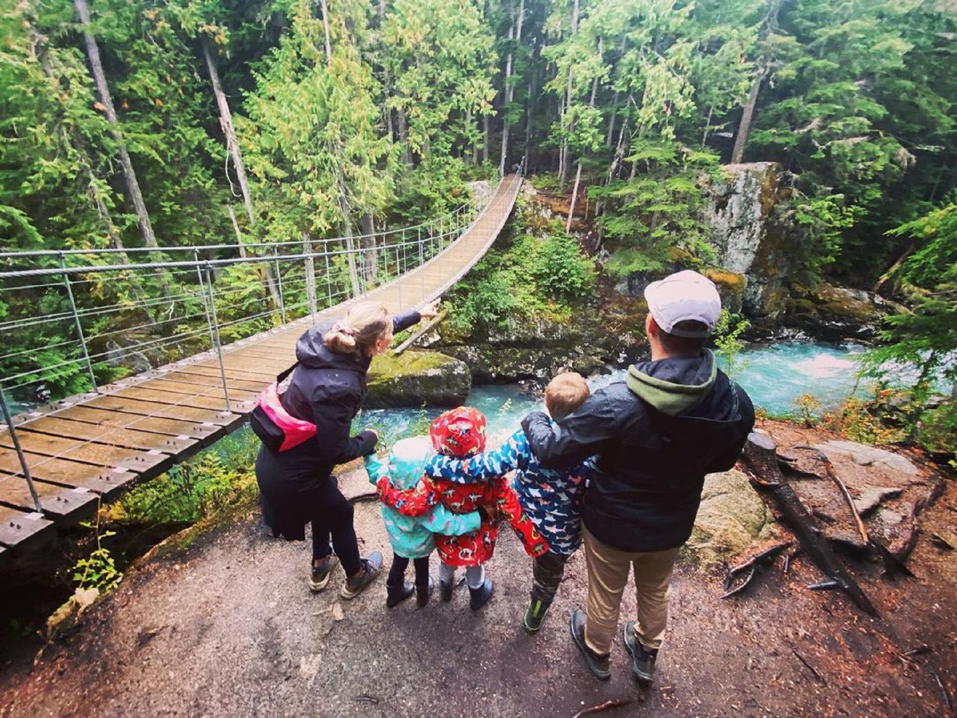 Luisana Lopilato y Michael Bublé junto a sus hijos (Fotos: Instagram)