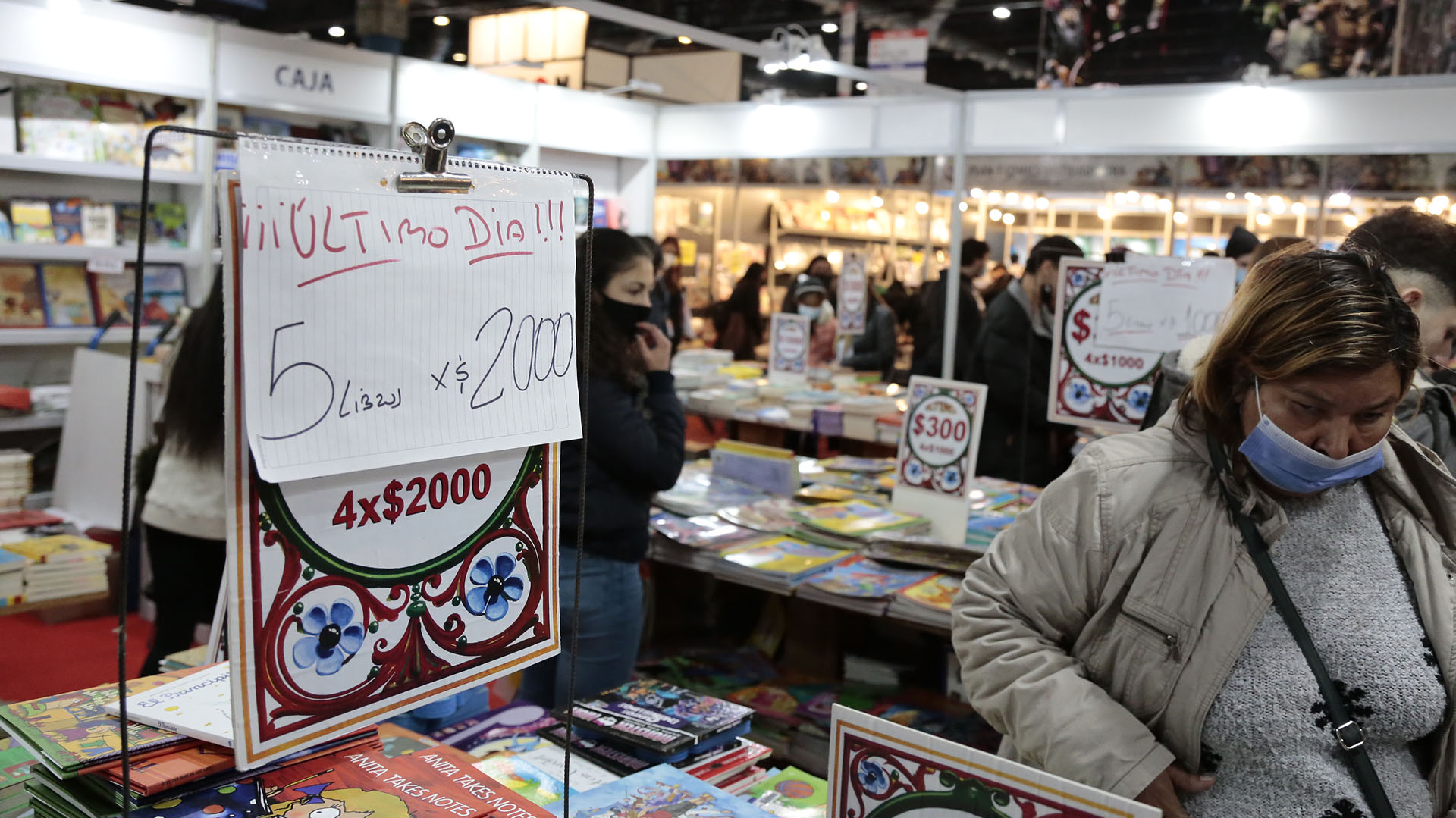 Y nos vamos. Algunas liquidaciones del último día de la Feria.